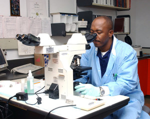 forensic pathology salary,forensic pathologist average salary